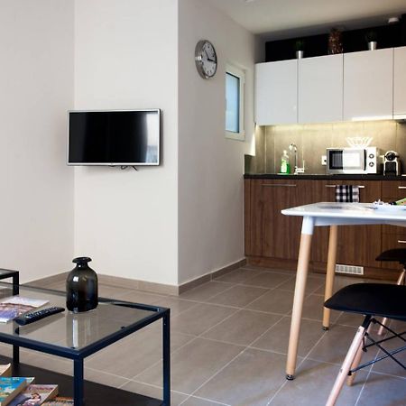 Toni'S Charming Apartment In The Thisseo Station أثينا المظهر الخارجي الصورة